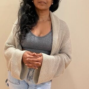 Elegant Knitted Circle Shawl